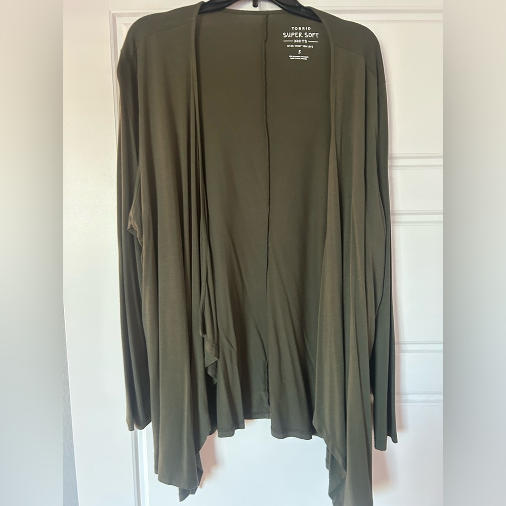 Torrid Size 3 Olive open front Draped Cardigan